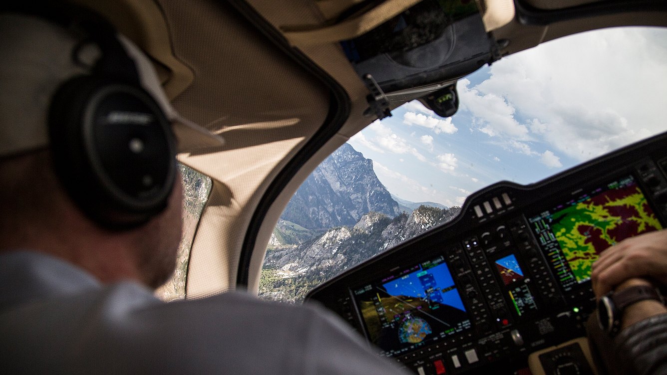 csm_DA62-propulsion-avionics-overview_0167992_3f01d620c8